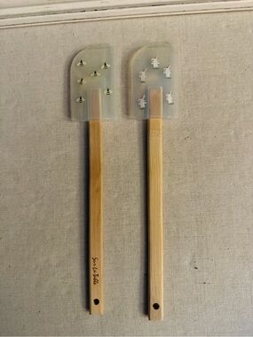 Vintage Sur La Table spring themed animals silicone spatulas set of 2